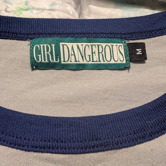 Free To Be Kind, Girl Dangerous Tee Medium - Picture 5 of 5